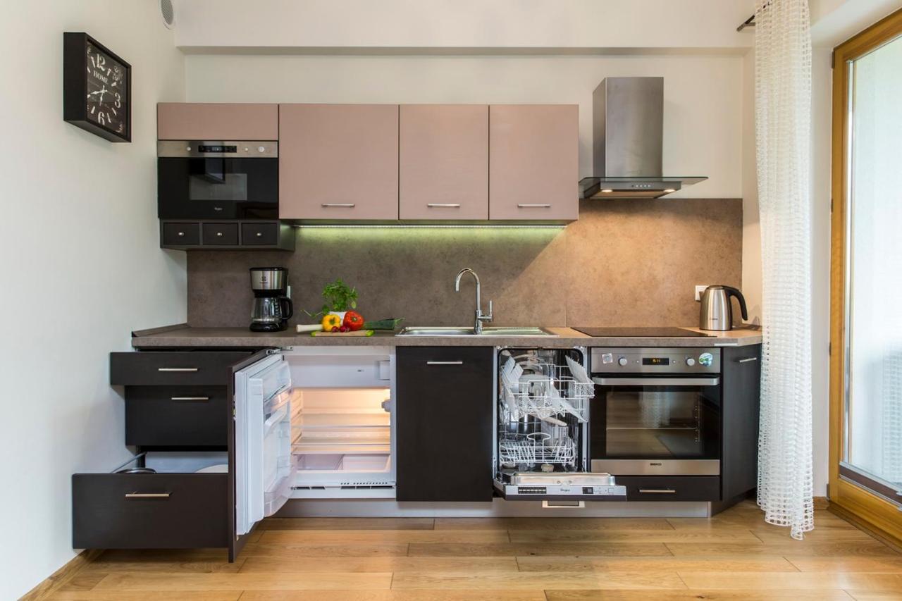 זקופאנה Udanypobyt Apartamenty Tuwima מראה חיצוני תמונה