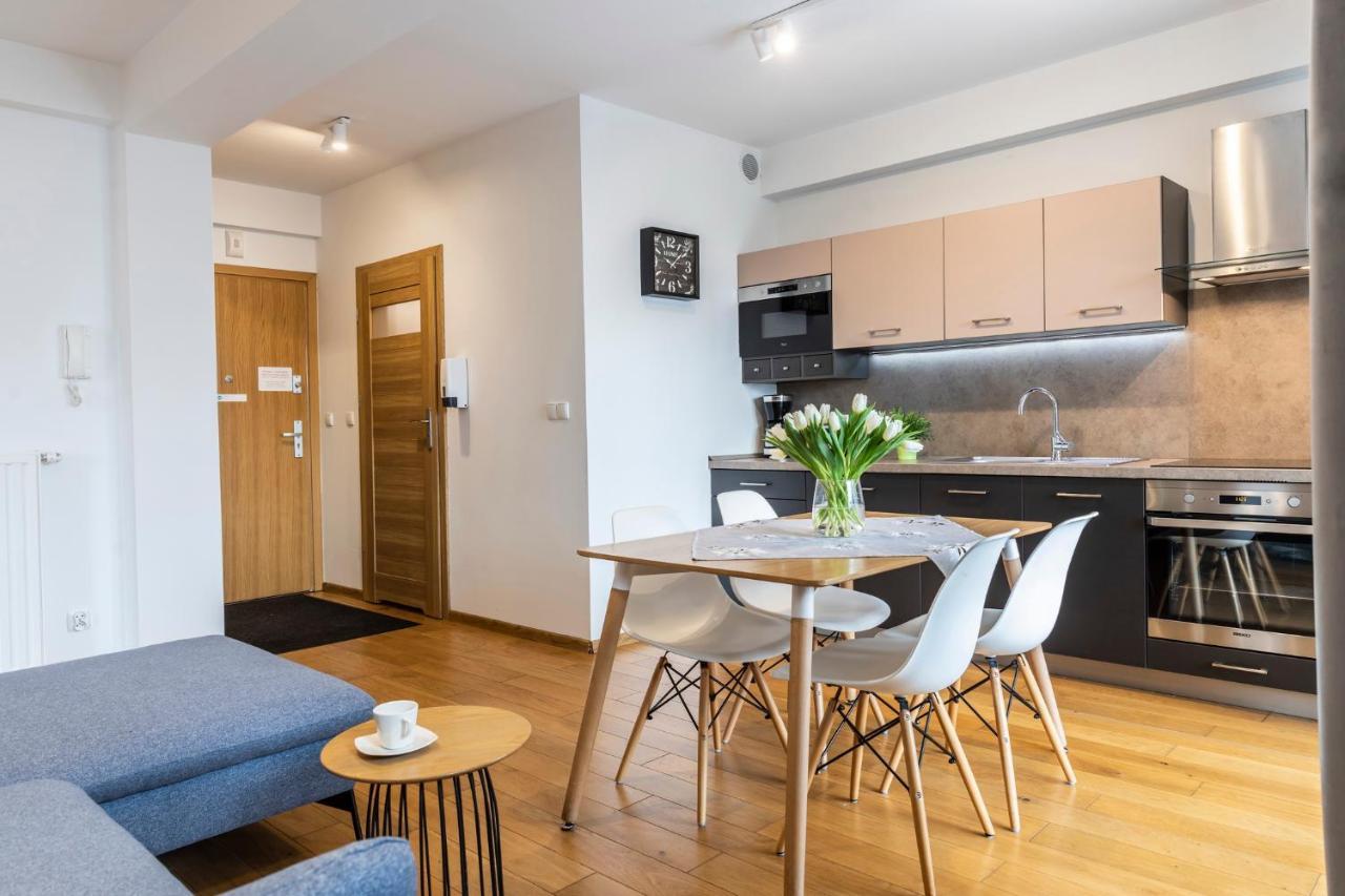 זקופאנה Udanypobyt Apartamenty Tuwima מראה חיצוני תמונה